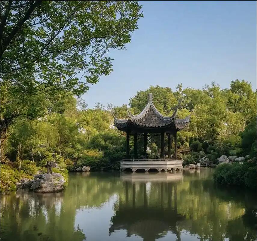 肇庆鼎湖雨双建设有限公司